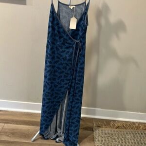 Hem and Thread Wrap Dress Size Medium